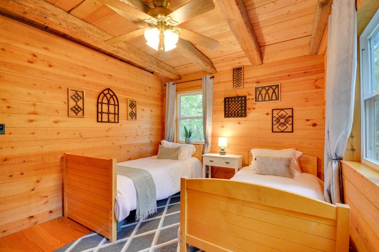 Serene Fancy Gap Cabin Retreat In Private Setting! Exterior photo