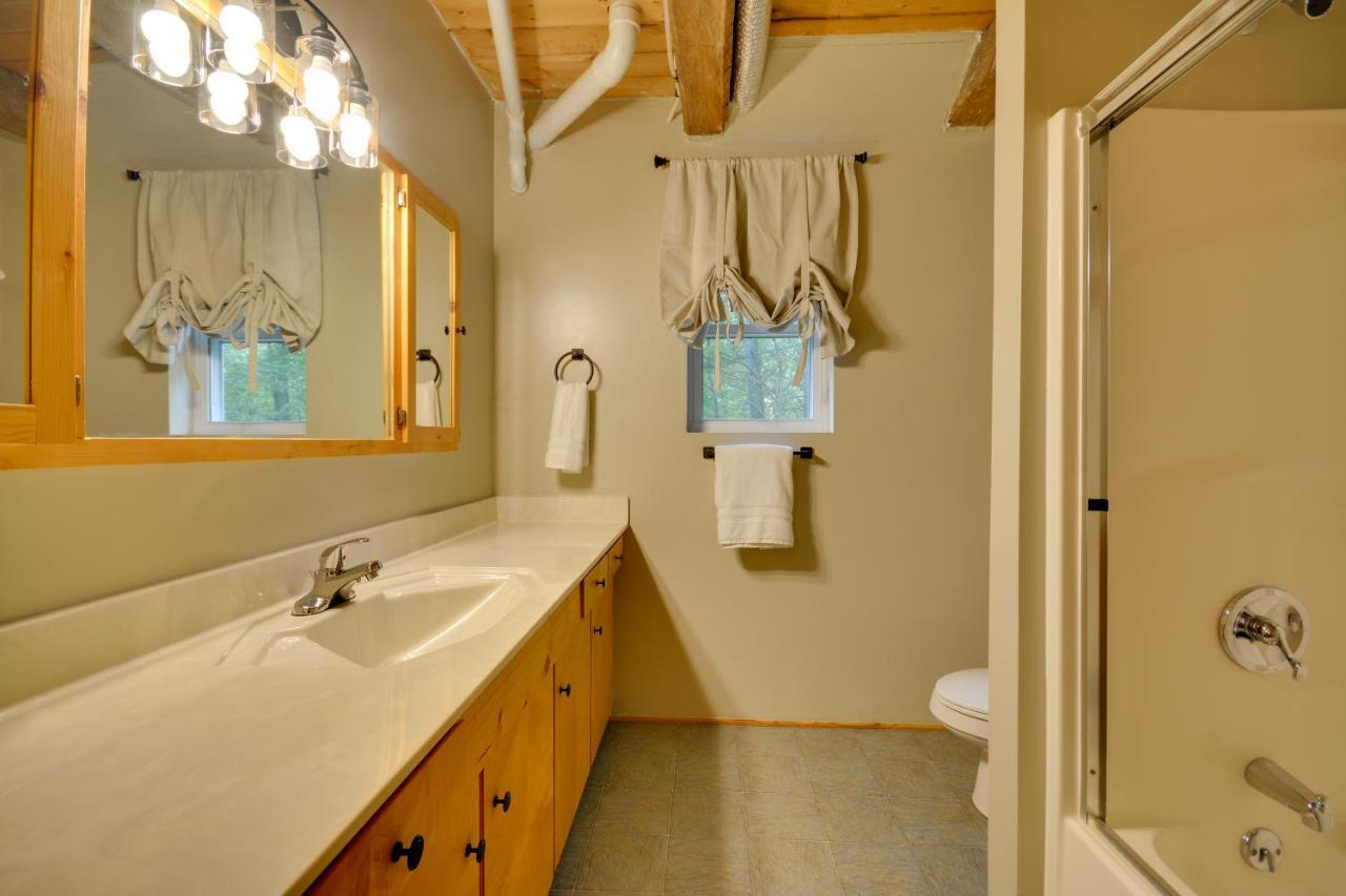 Serene Fancy Gap Cabin Retreat In Private Setting! Exterior photo